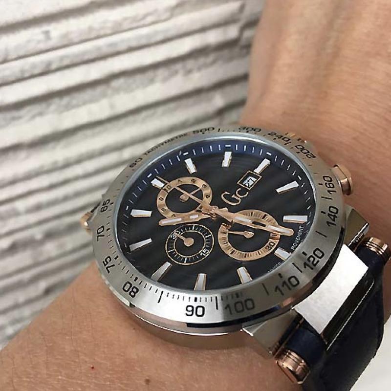 Gc – UrbanCode Chrono Brushed Y37004G7