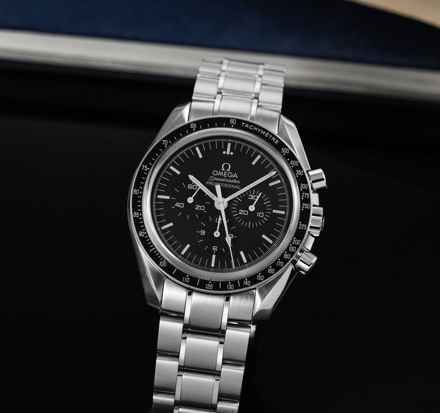 Ω OMEGA Speedmaster